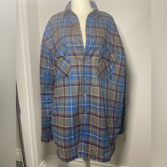 Oversized flannel front button up - Picture 5 of 13